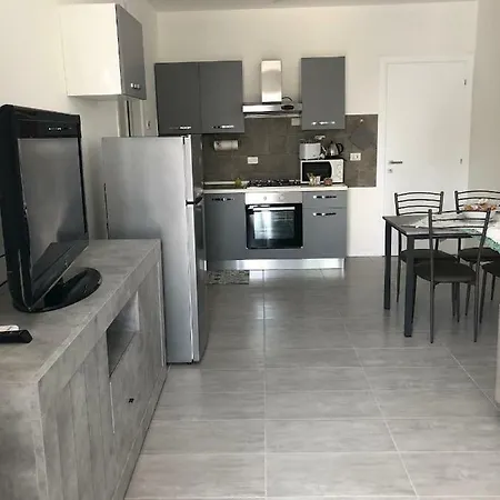 Bilocale Della Pippi San Clemente Apartment